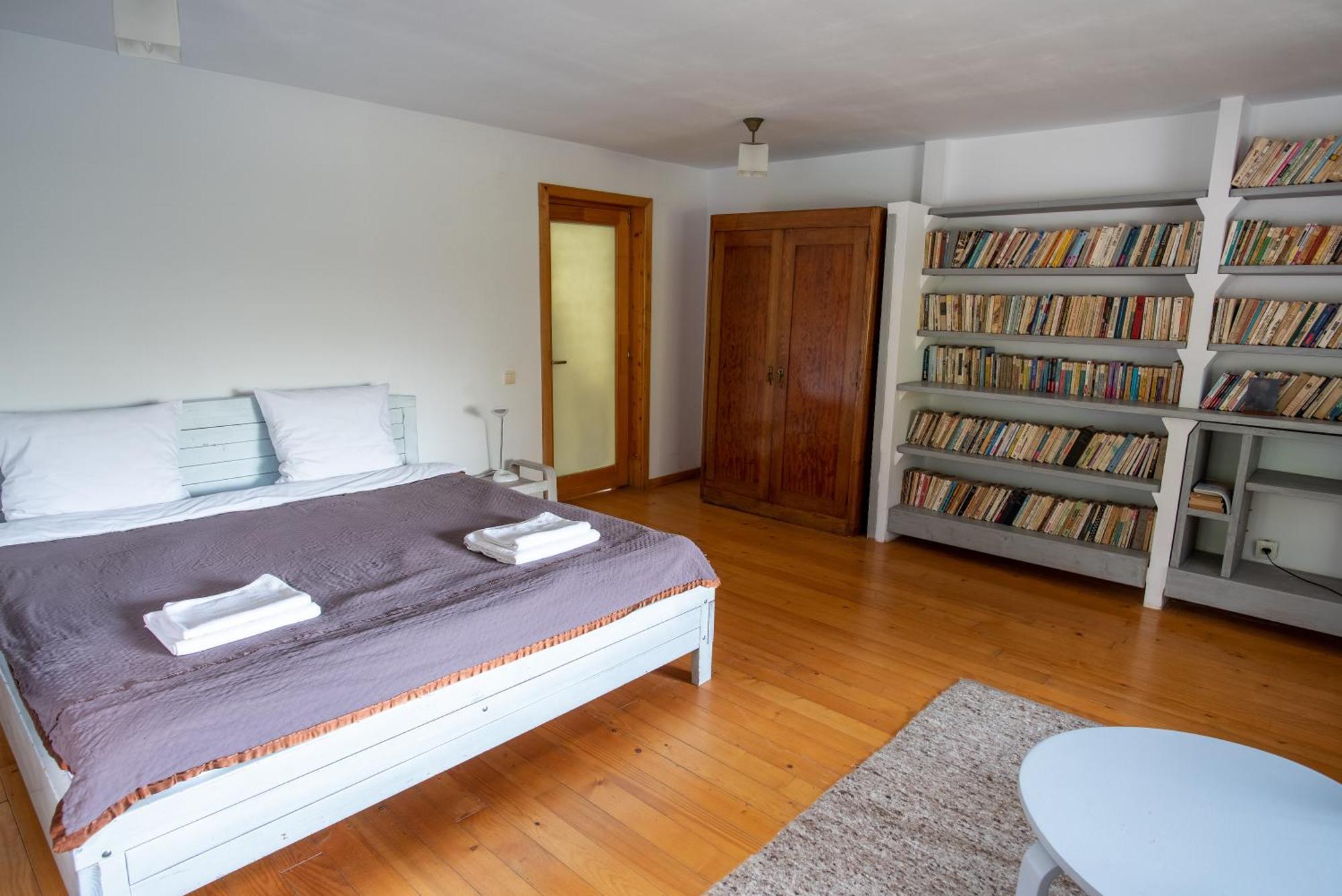 Pensiunea Casa Bunicilor Mînăstirea Humorului Kamer foto